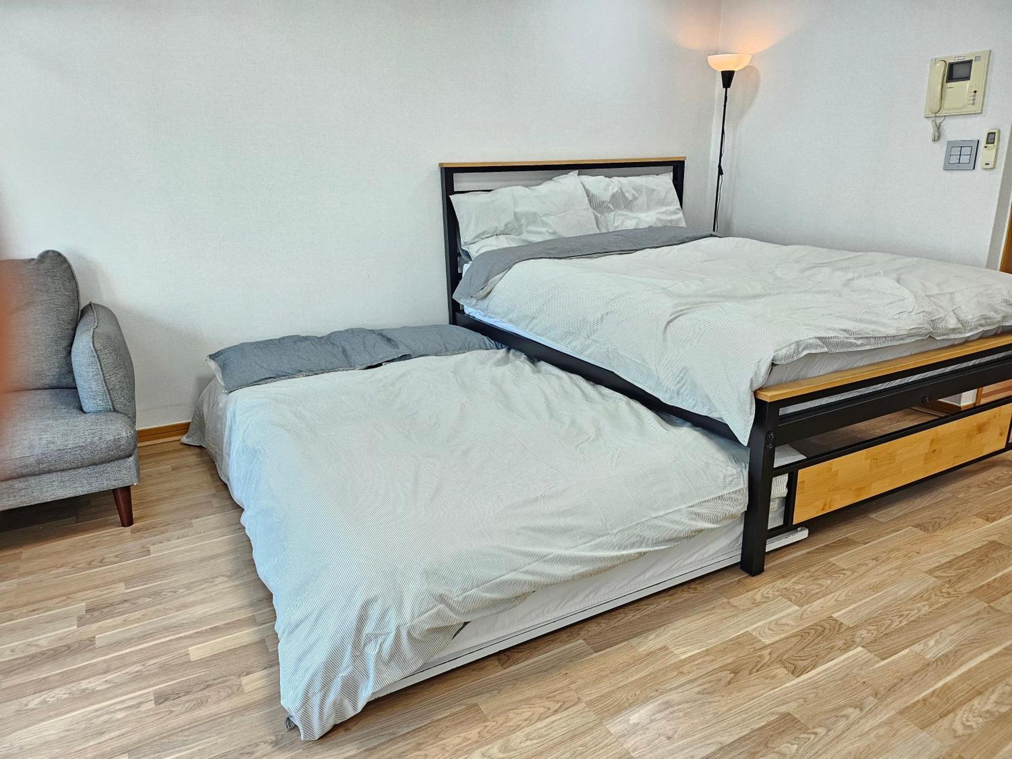 Hongdae Cozy House Apartment Seoul